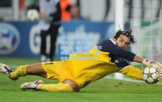 kaiyun_意甲焦点对决，AC米兰1-0小胜莱切，福尔克鲁格首球助球队紧咬积分榜，阿莱格里尤文紧随国际米兰