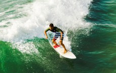 kaiyun-世体独家，巴萨与塞尔塔竞逐桑坦德新星萨利纳斯，转会市场暗流涌动