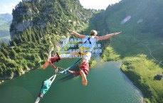 开云-两年前轰下单场70分传奇！恩比德赛后笑谈，或许我该把孩子的生日定在1月22日